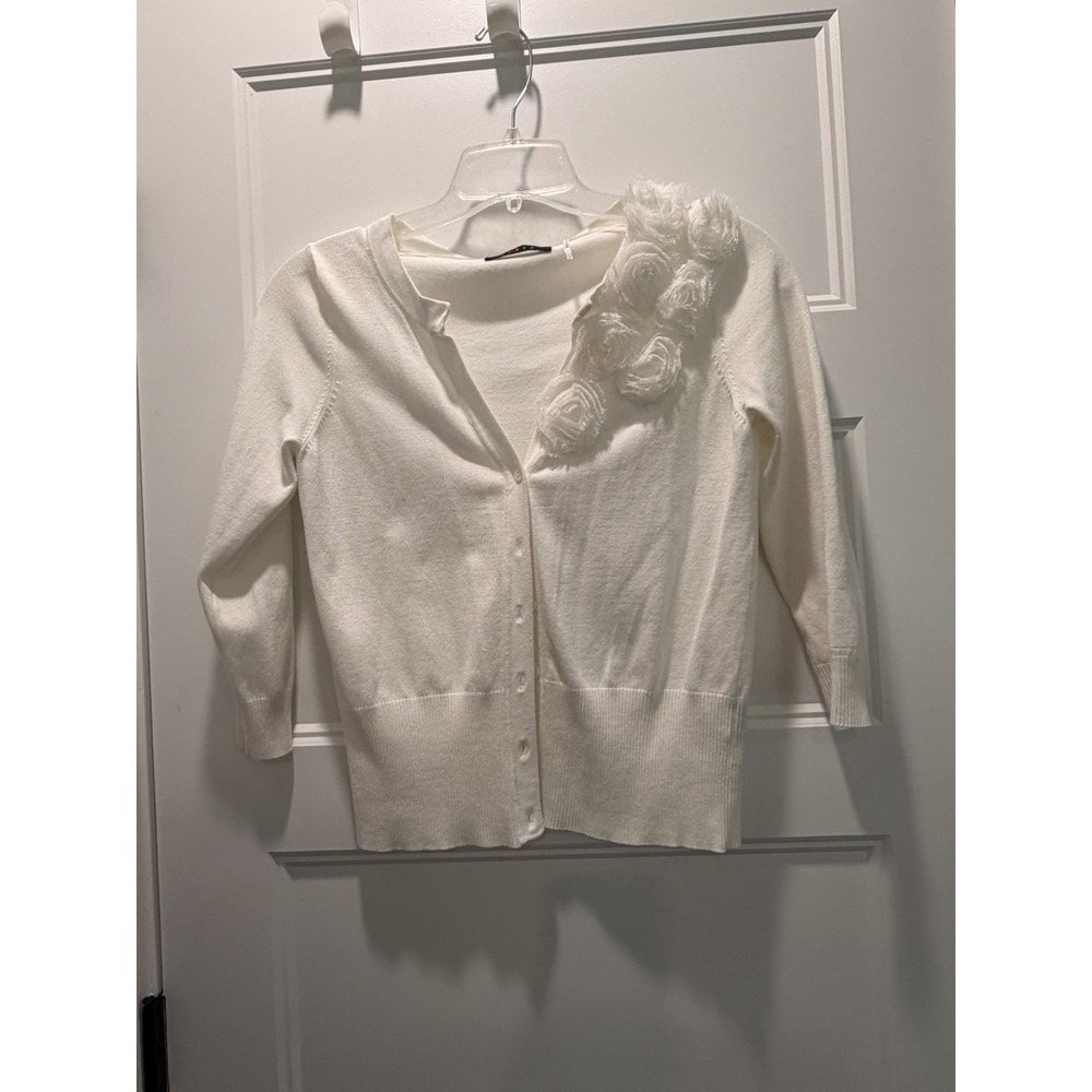 Cyrus White Cardigan Woman's Small 3D Floral Rosette Embellished Cottagecore